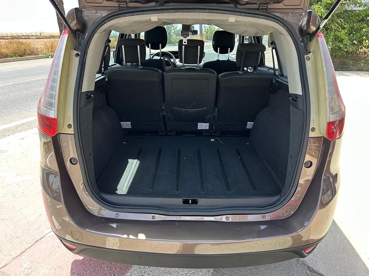 RENAULT GRAND SCENIC DYNAMIQUE 1.5 DCI SPANISH LHD IN SPAIN 105000 MILES 2010